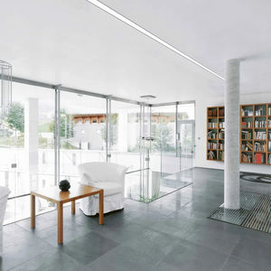 profilo luminoso a soffitto 1