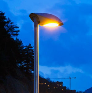 palo di illuminazione