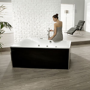 vasca da bagno da appoggio