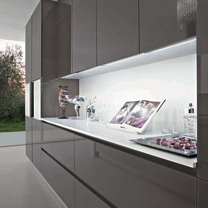 luce LED 1
