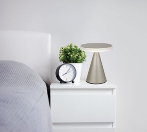 lampada da tavolo 1