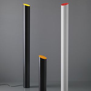 lampada da terra / design originale / in fibra di carbonio / da interno