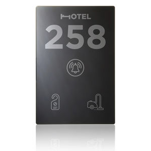 touch screen per controllo accessi