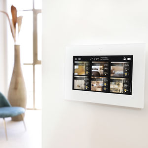 touch screen per sistema domotico