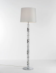 lampada da pavimento