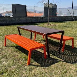 tavolo contemporaneo 1