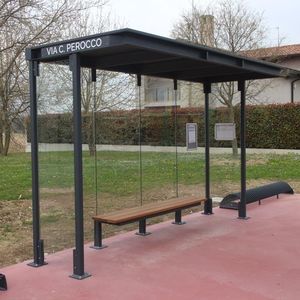 pensilina per fermata d'autobus in legno