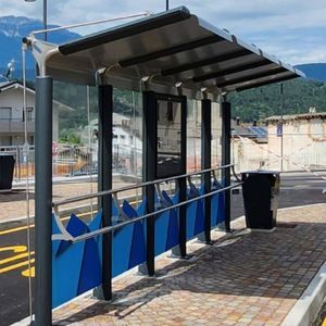 pensilina per fermata d'autobus in alluminio