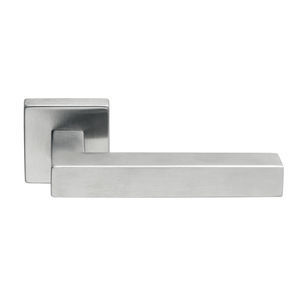 maniglia per porta 1
