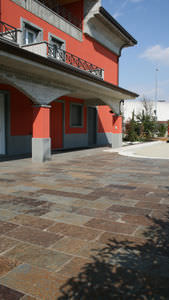 piastrella in cemento 1