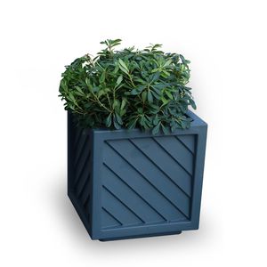 fioriera in polietilene ad alta densità HDPE