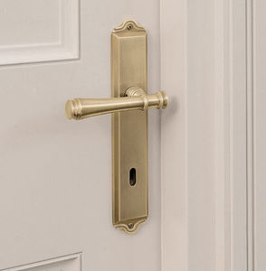 maniglia per porta 1