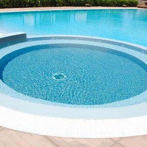 piscina da esterno