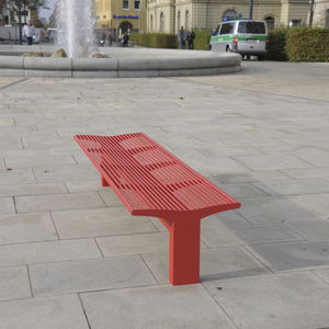 panca per spazi pubblici contemporanea 1