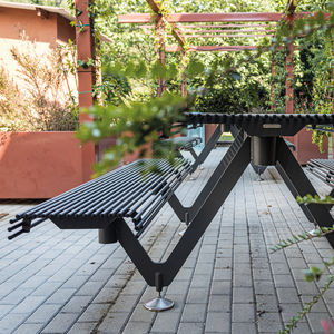 tavolo da picnic contemporaneo