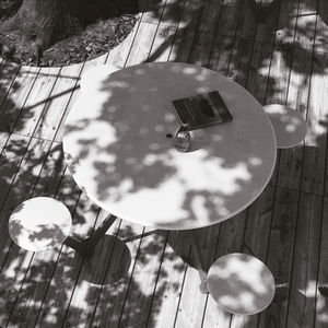 tavolo da picnic contemporaneo