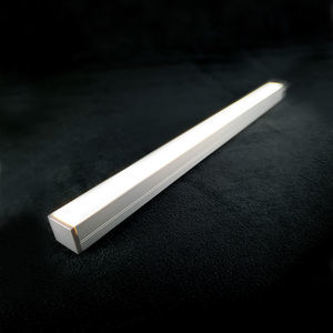 profilo luminoso non incassato