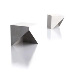 sgabello contemporaneo