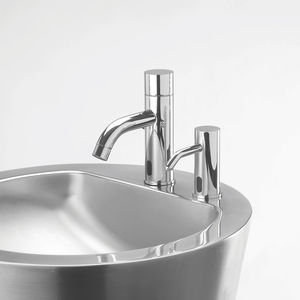 miscelatore con dispenser di sapone 1