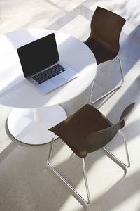 sedia visitatore moderna