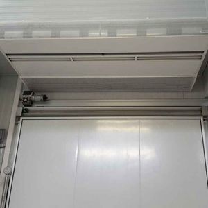 barriera d'aria da soffitto