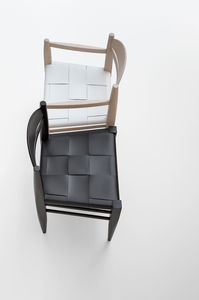 sedia contemporanea
