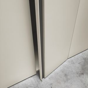 armadio moderno / in legno laccato / in melamminico / con sportello battente