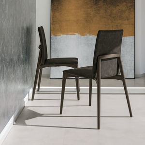sedia contemporanea
