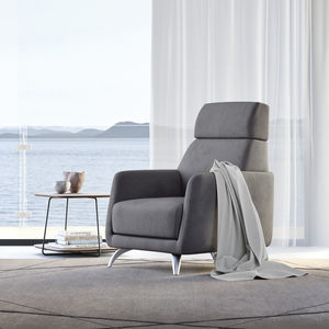 poltrona contemporanea
