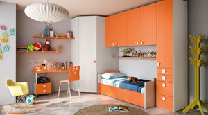 cameretta arancione 1