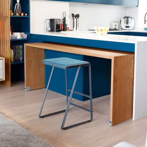 sgabello da bar moderno