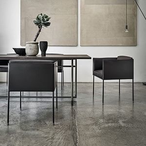 sedia contemporanea