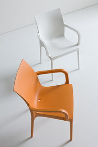 sedia contemporanea