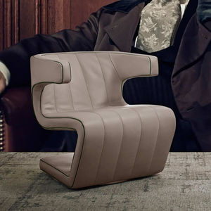poltrona contemporanea