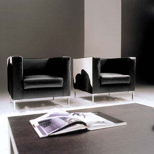 poltrona contemporanea