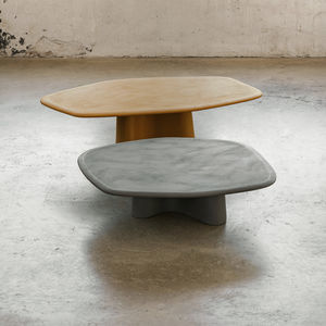 tavolino basso design organico 1