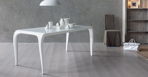 tavolo contemporaneo 1