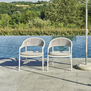 poltrona contemporanea