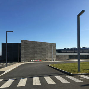 colonna luminosa contemporanea