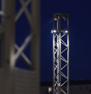 palo di illuminazione