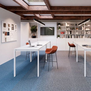 moquette a quadrotte