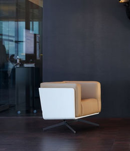 poltrona club contemporanea