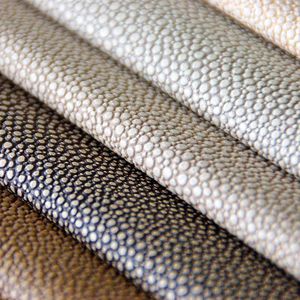 pelle per arredamento sintetica 1