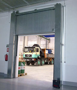 porte industriali a ghigliottina