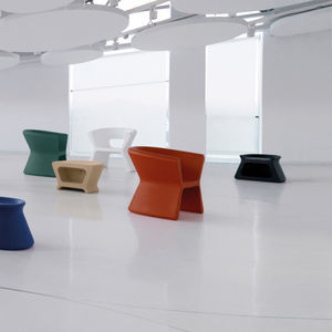 sedia contemporanea