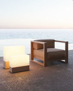 poltrona contemporanea