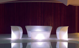tavolino basso design organico