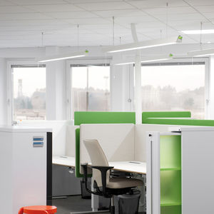 luce a sospensione / LED / lineare / in metallo