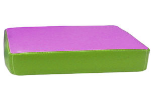 pouf moderno / in schiuma / quadrato / per bambini (unisex)