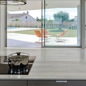 piano di lavoro in gres porcellanato / da cucina / resistente al calore / grigio